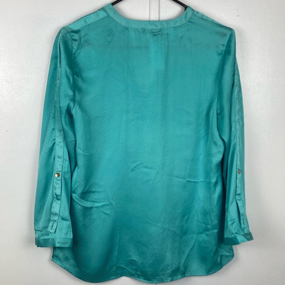 The Limited Blouse. - Picture 3 of 5